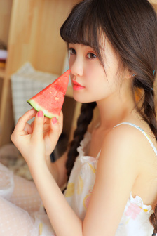 露西妮电影免费观看